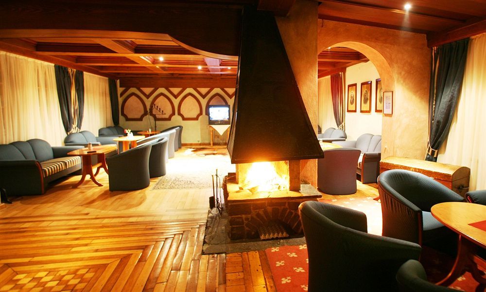 Hotel Family Schloss Rosenegg 4*